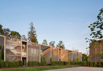 Topping Rose House